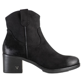Comfortable Vinceza suede boots black