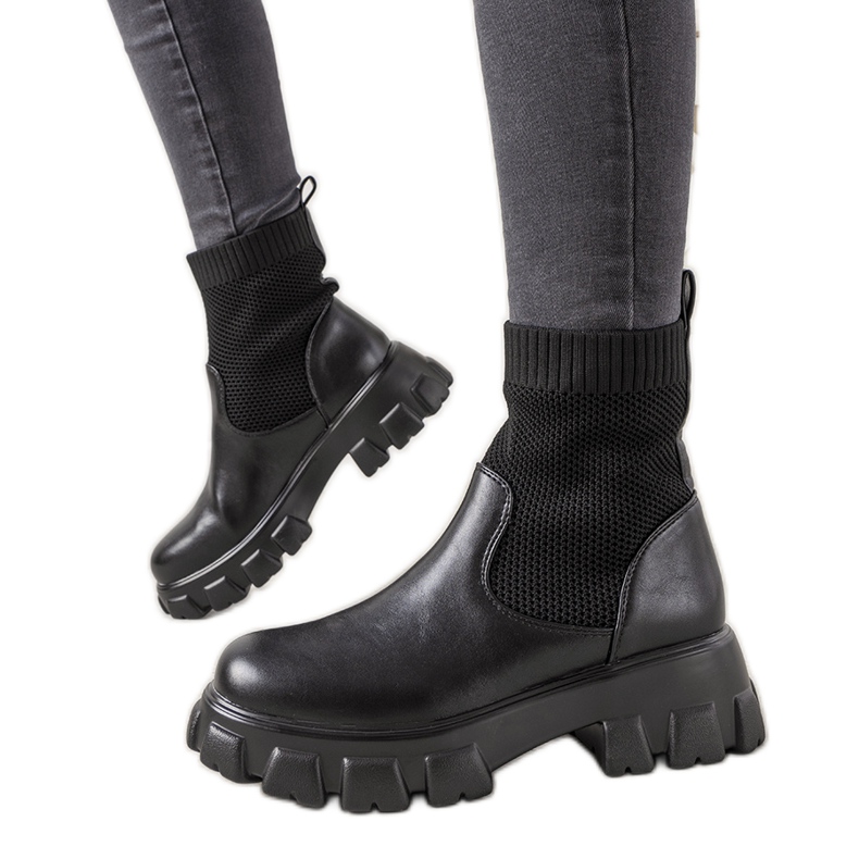 Black boots with a sock upper from Slainie