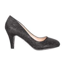 Black pumps on a Daisy stiletto heel