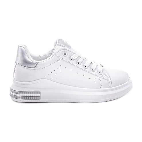 Nikki's white flat-sole sneakers silver