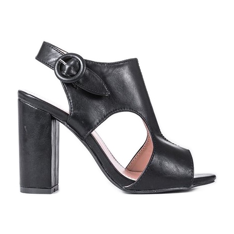 Black sandals on the Caitlin post