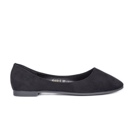 Black ballerinas with almond toe Balers