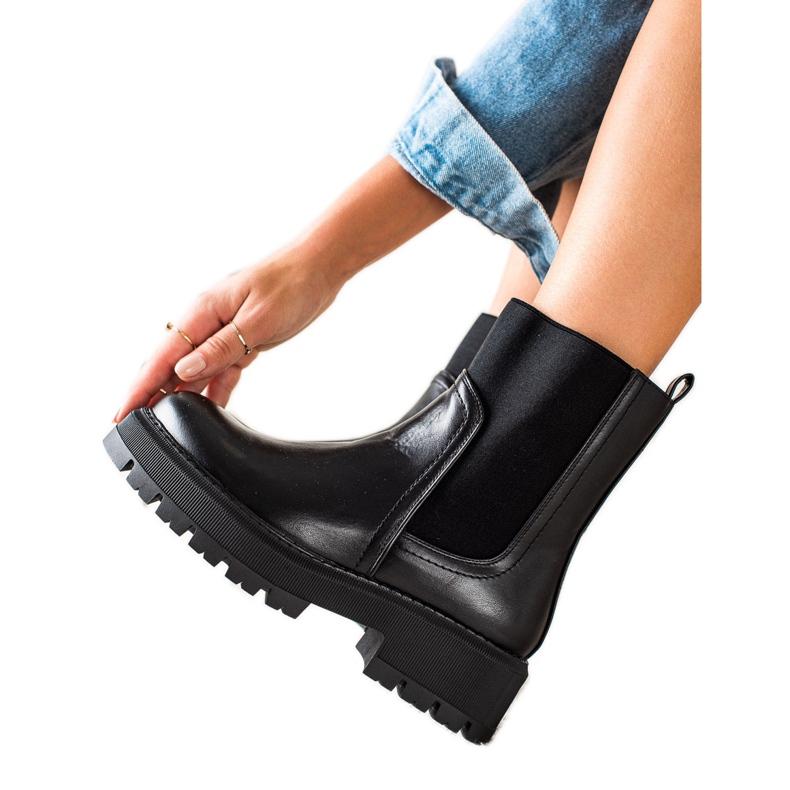 Seastar Chelsea Boots On The Fashion Platform black