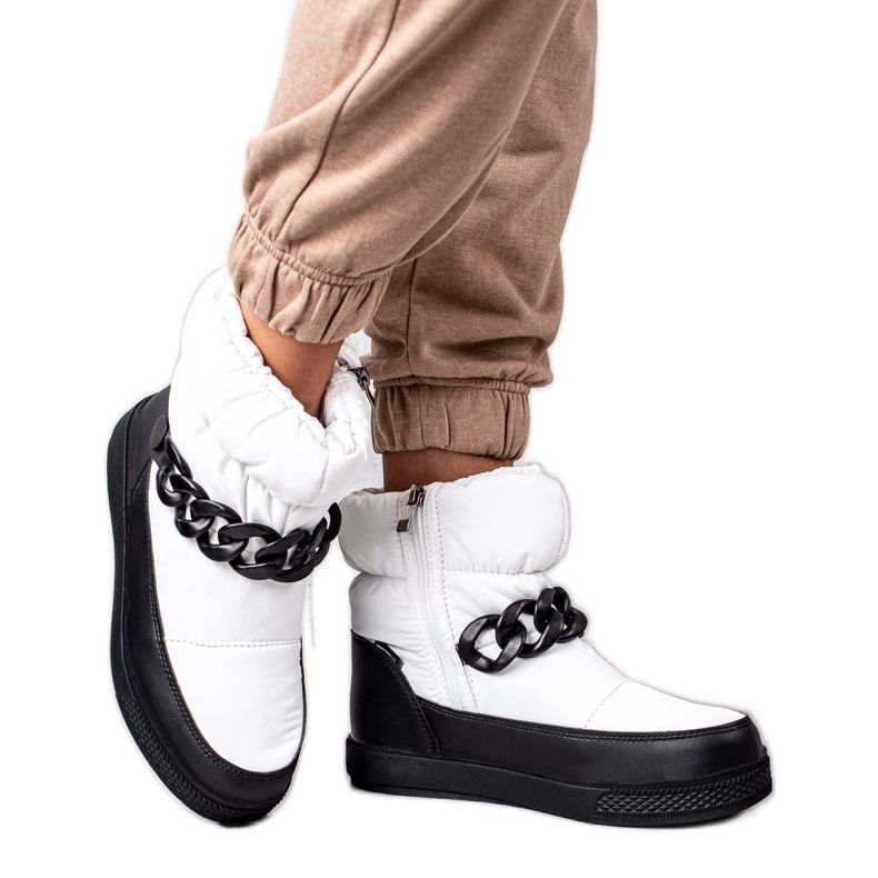 S. BARSKI Snow boots with chain S.BARSKI white black