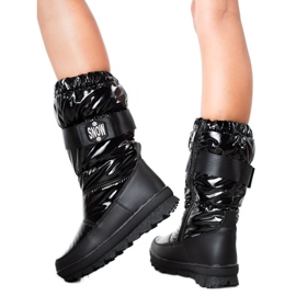 S. BARSKI Shiny Snow boots by S.BARSKI black