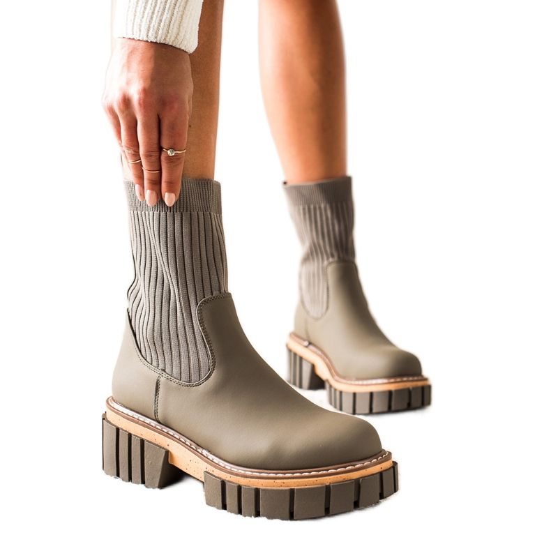 Seastar Booties Jodhpur boots with a sock beige green