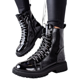 Goodin Patent Boots Love black