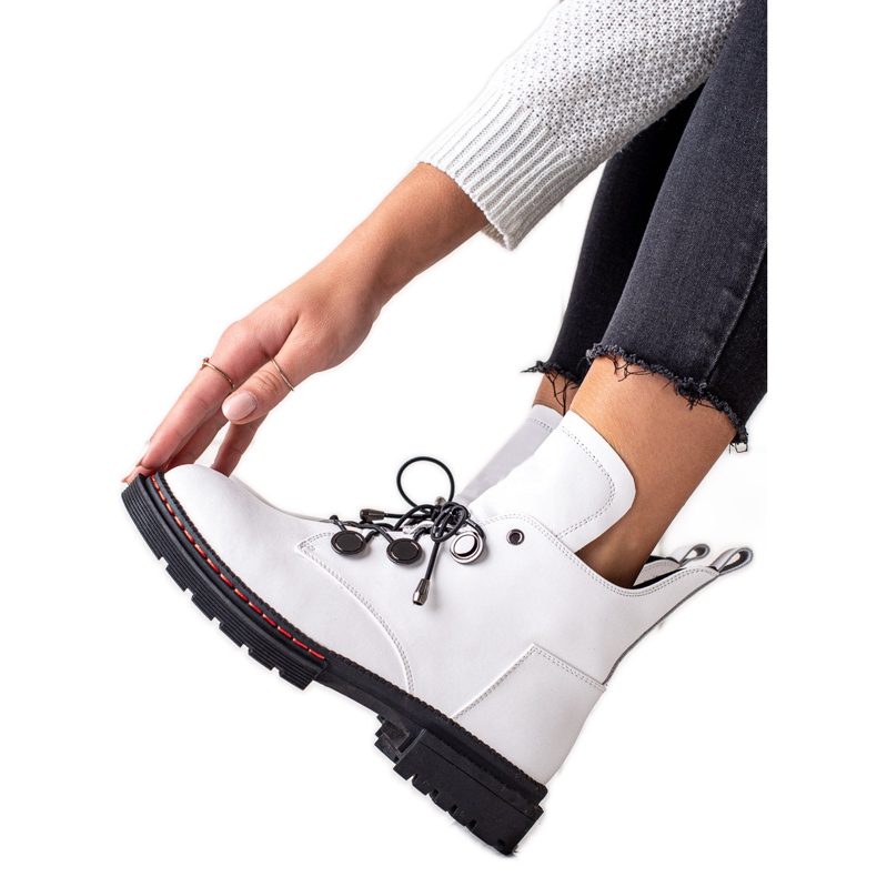White ARTIKER boots White ARTIKER boots