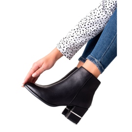 TRENDI Elegant high-heeled boots black TRENDI Elegant high-heeled boots black