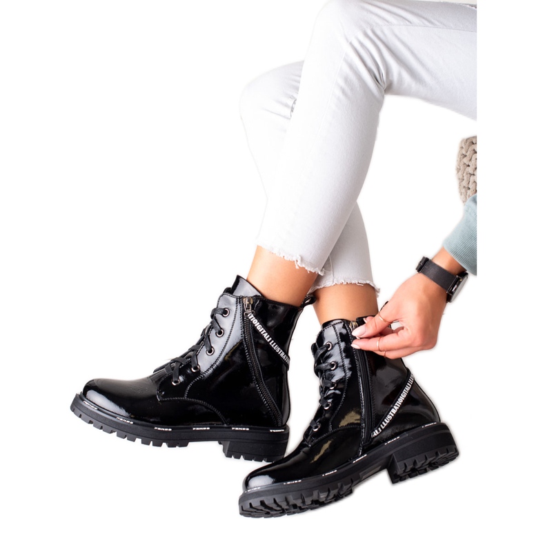 Artiker leather boots black