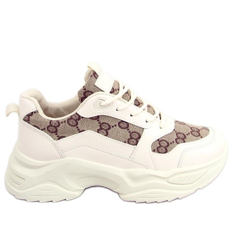 Isla Beige trainers
