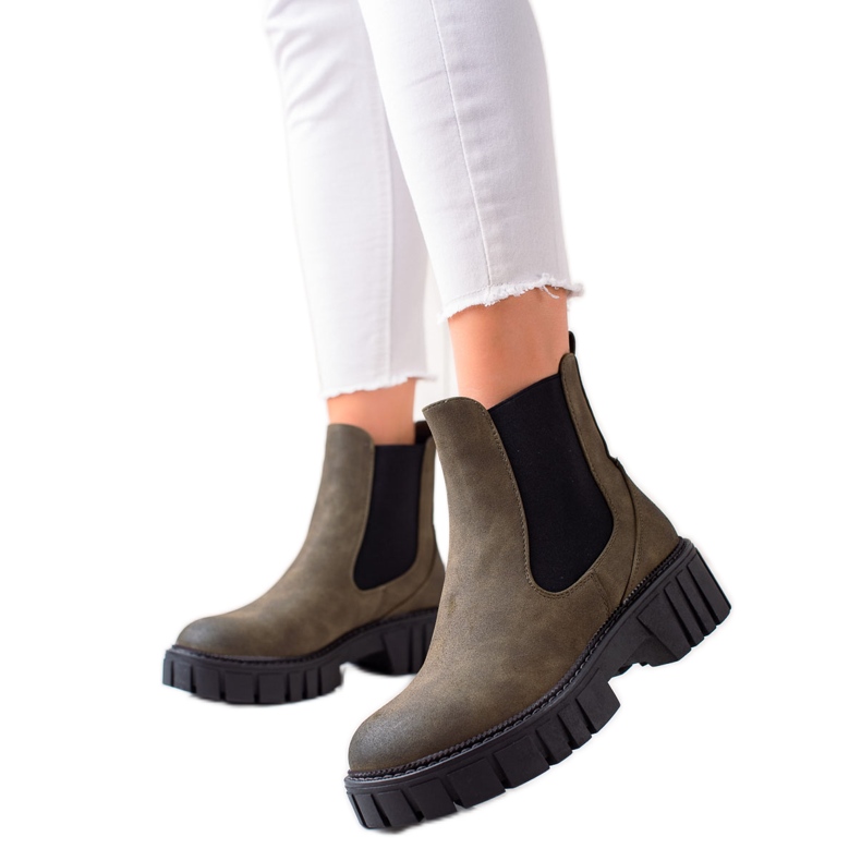 Chelsea boots made of eco leather by Sergio Leone green