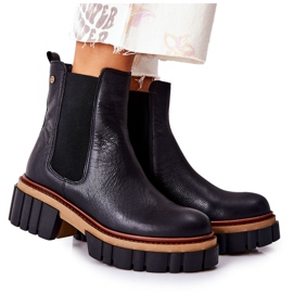 Maciejka Black Leather Workers Boots 05312-01