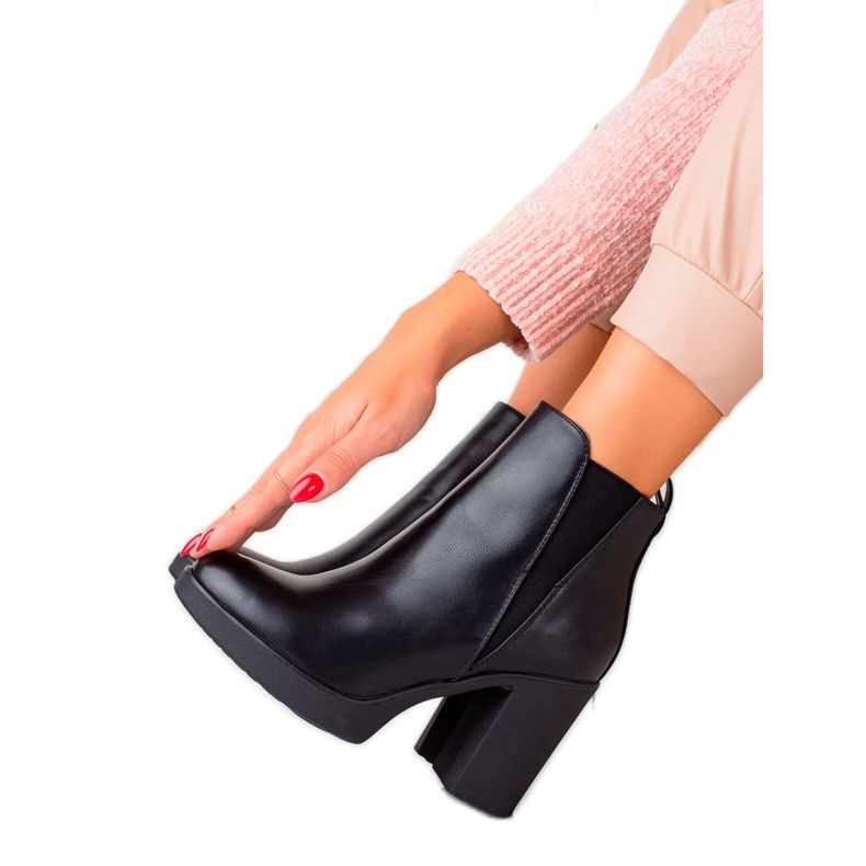 Super Mode Warm black boots