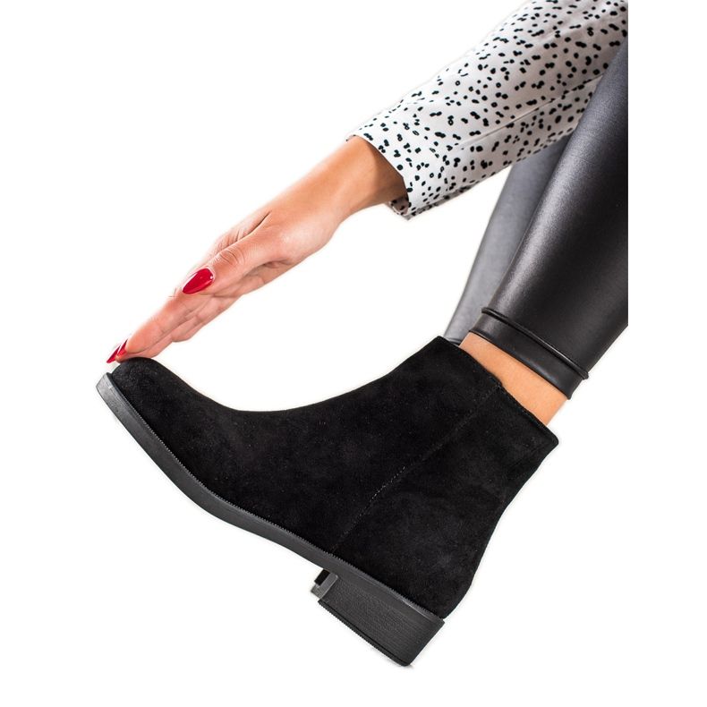Mannika Classic suede boots black