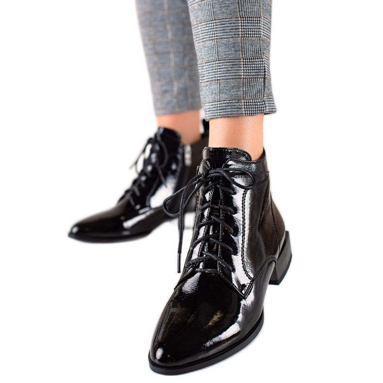ARTIKER Elegant Leather Boots black