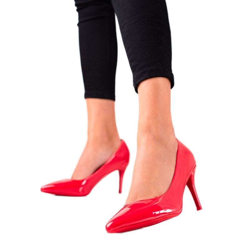 Best Shoes Red Lacquered Pins