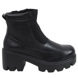 Black Boots on thick soles CH19208 Black