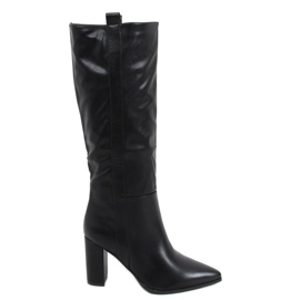 Black boots on a stable heel RB49P Black Black boots on a stable heel RB49P Black