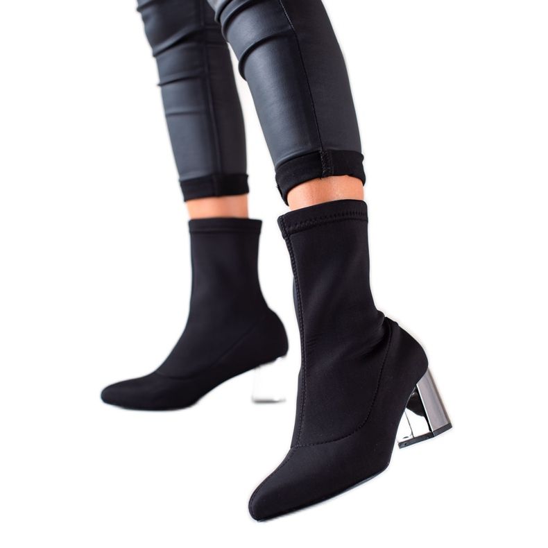 TRENDI Slip-on Boots With Silver Heel black