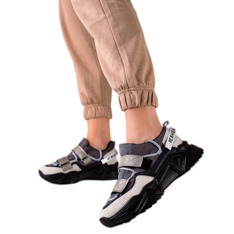 TRENDI Sneakers With Velcro Fashion beige black grey