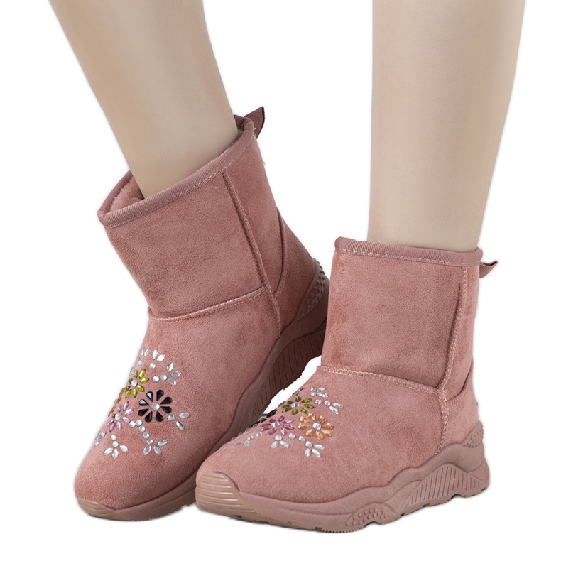 Pink women's snow boots from Arana