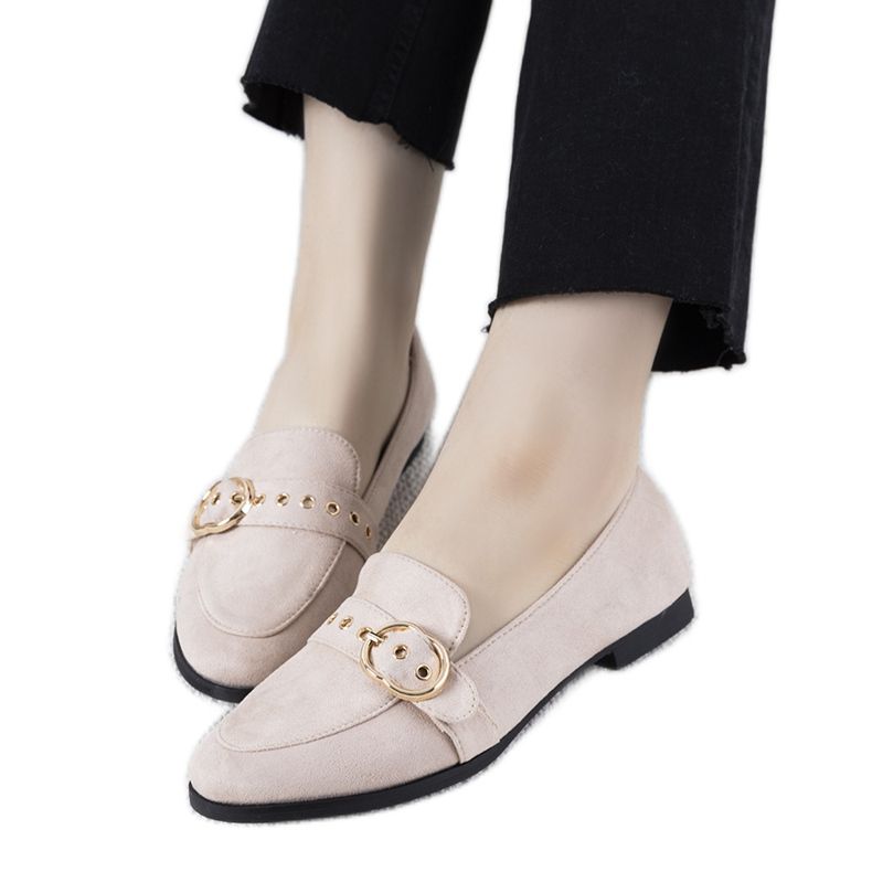 Beige loafers with gold Verreau ornament