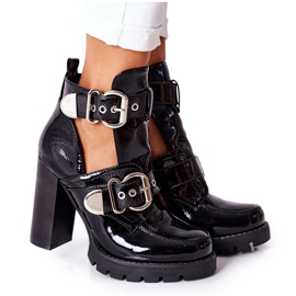 Boots On a Post Black Lacquered Bramshall Buckle