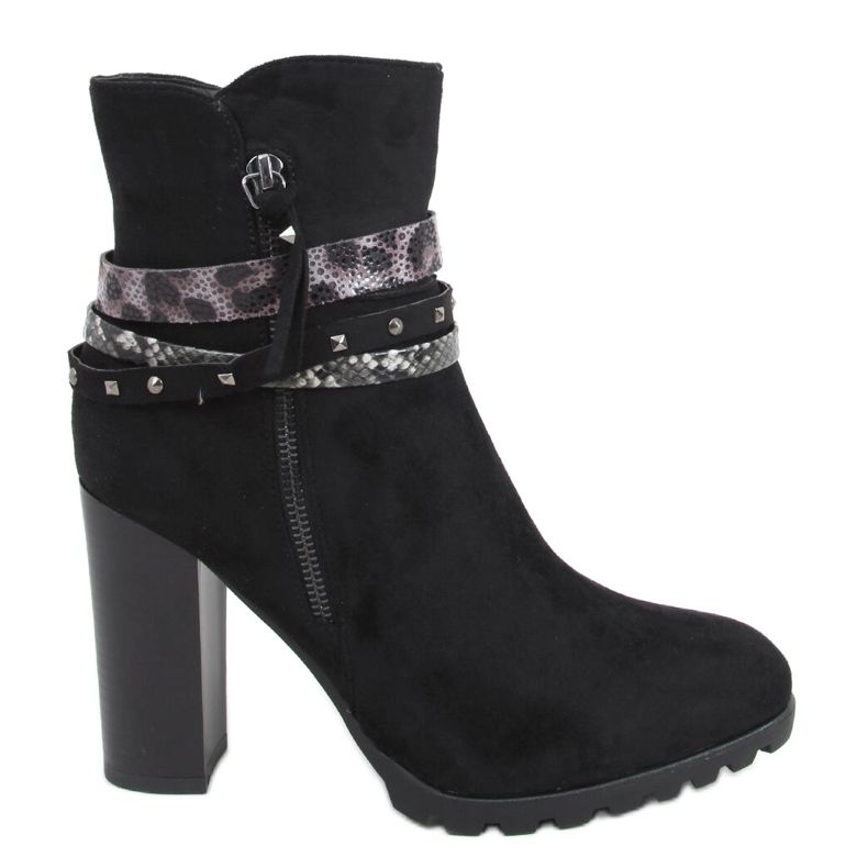 Black Soma Black high heels