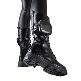 TRENDI Black Boots On The Platform