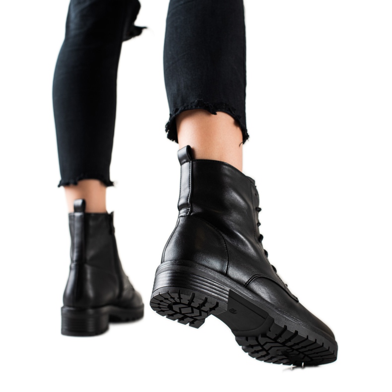 W. Potocki Lace-up boots with Potocki insulation black