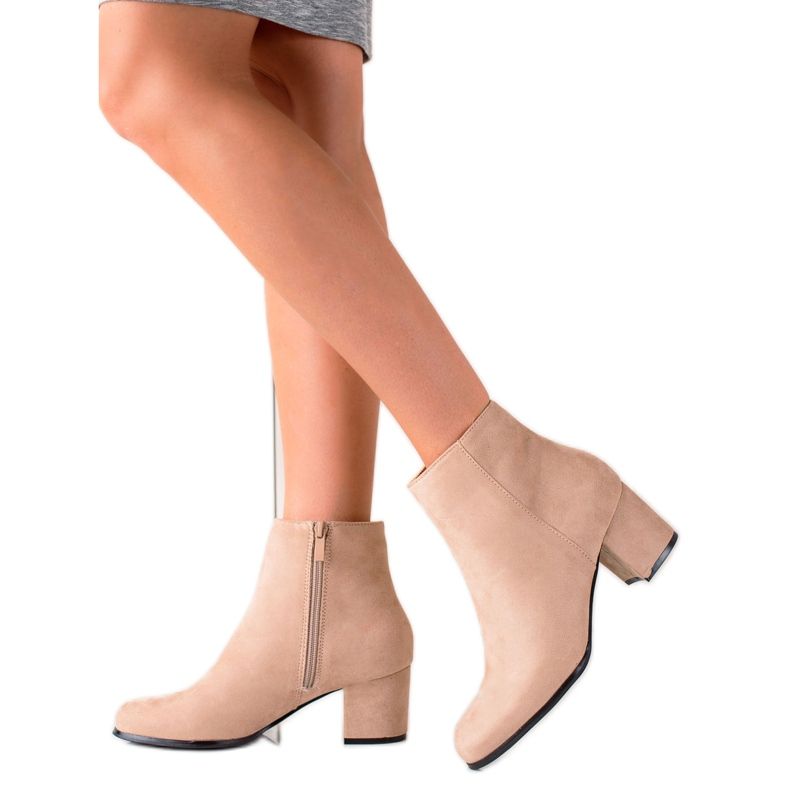 Lovery Suede Beige Boots Lovery Suede Beige Boots