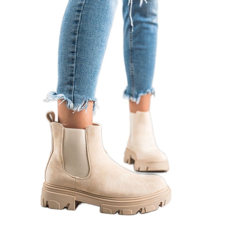 TRENDI Suede Chelsea Boots On The Platform beige