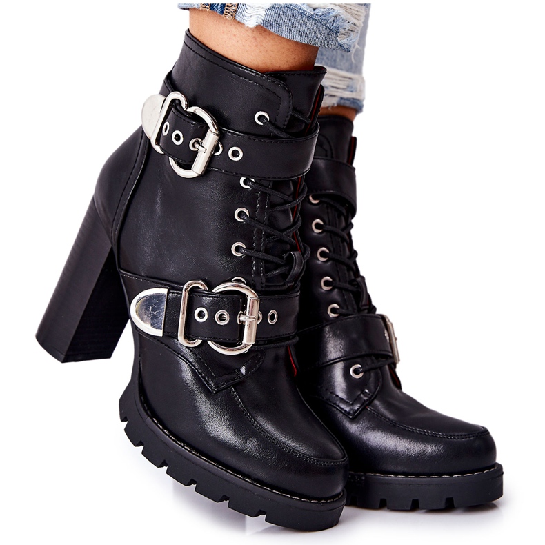 Boots On A Post With A Buckle Black Flaris