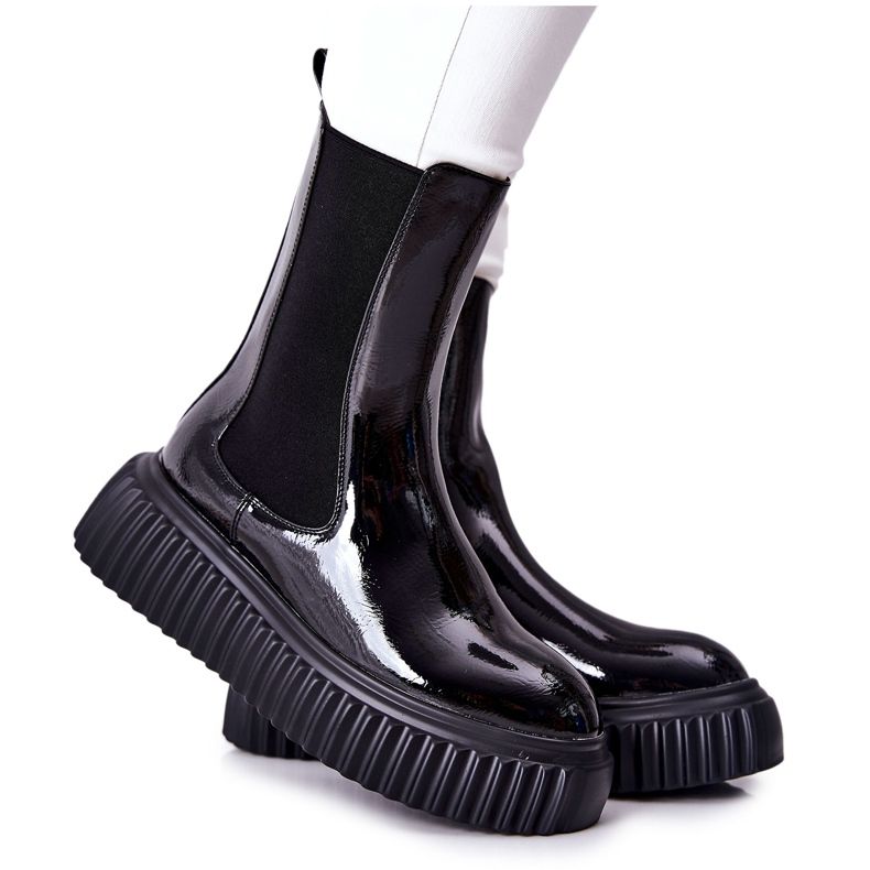 PS1 High lacquered boots on the Black Sereia platform