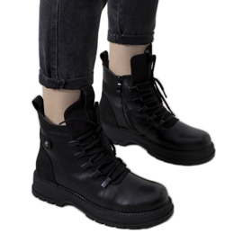 Black women's insulated boots from Ringer