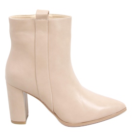 Boots on the Viva Beige post