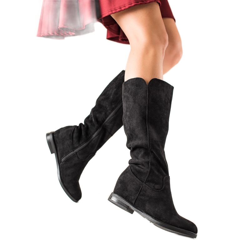 Renda Black Suede Wedge Boots