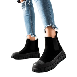 TRENDI Stylish Chelsea Boots On The Platform black
