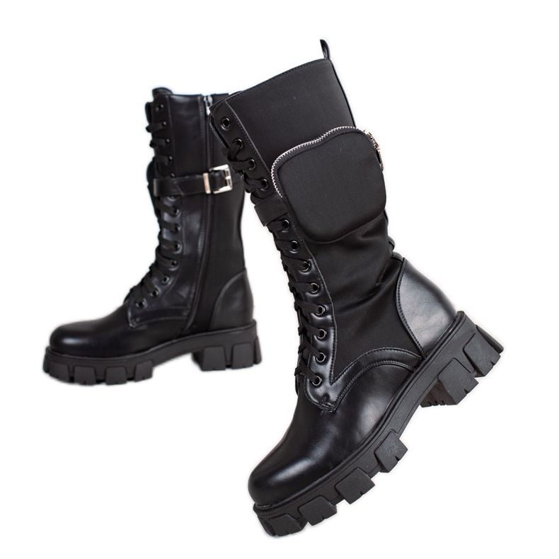 TRENDI High Black Boots With A Pocket