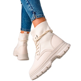 TRENDI Lace-up Beige Boots