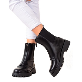 TRENDI Warm boots with a zipper black TRENDI Warm boots with a zipper black