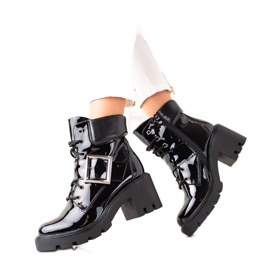 Evento Lacquered Workers On High Heels black Evento Lacquered Workers On High Heels black