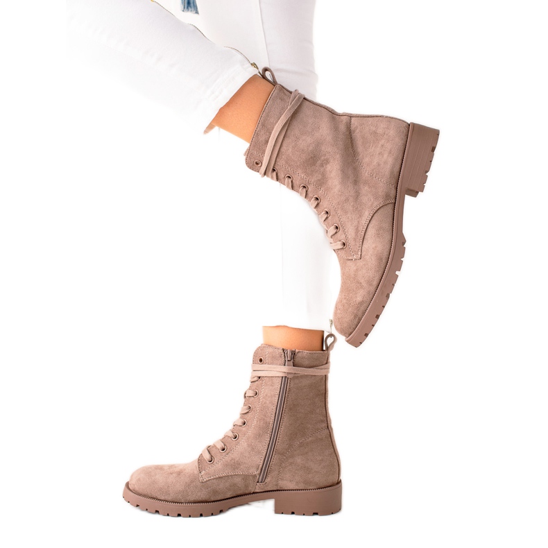 Bestelle Suede Trappers beige