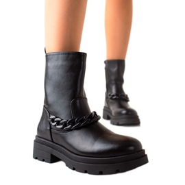 TRENDI Fashionable Boots On The Platform black