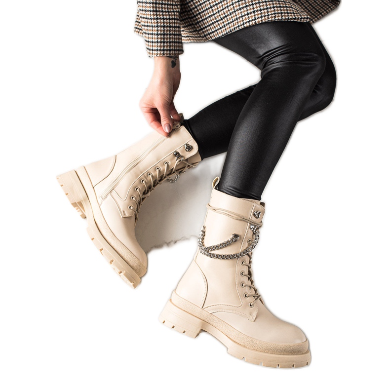 Bona Warm workers with a chain beige