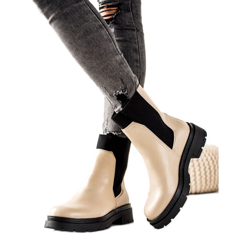 TRENDI Fashionable Chelsea boots beige black TRENDI Fashionable Chelsea boots beige black