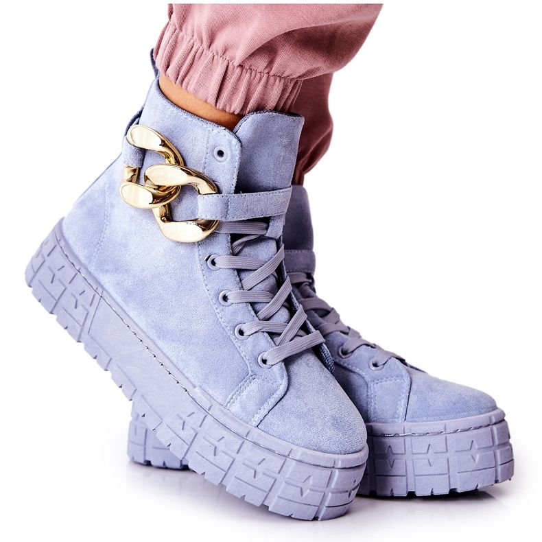 High Sneakers On The Evenia Blue Platform