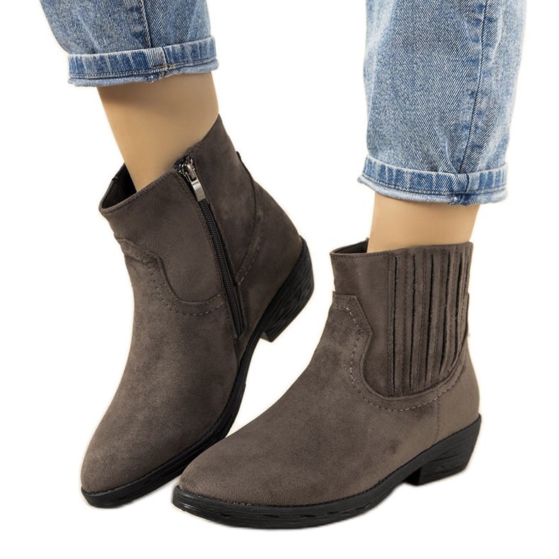 Gray Saucier warm cowboy boots grey Gray Saucier warm cowboy boots grey