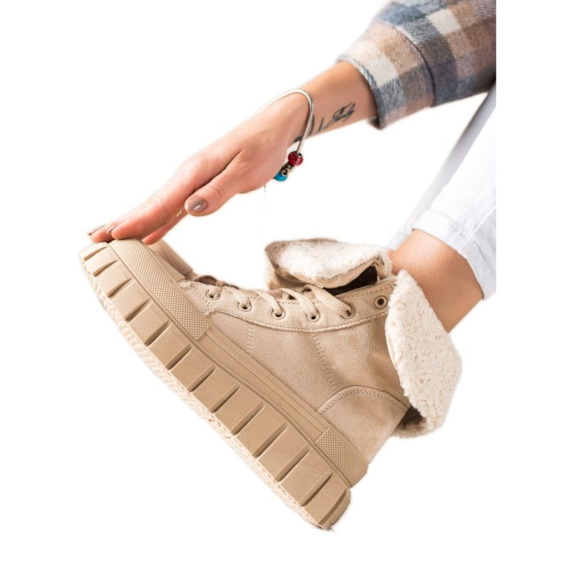 TRENDI Boots, Sneakers With Sheepskin beige